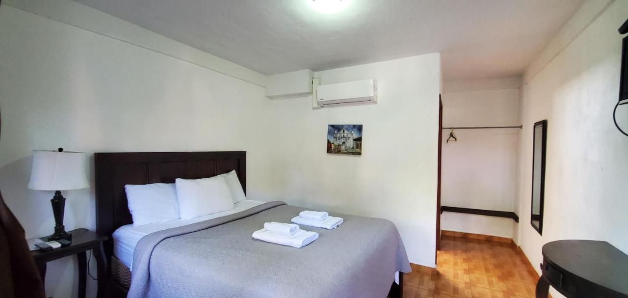 Concepción de Ataco Hotel & Restaurant Fleur De Lis מראה חיצוני תמונה